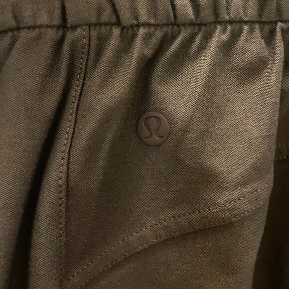 Lululemon Light Utilitech Cargo Pocket HR Pant Espresso Size 27 Great Condition - Picture 8 of 13